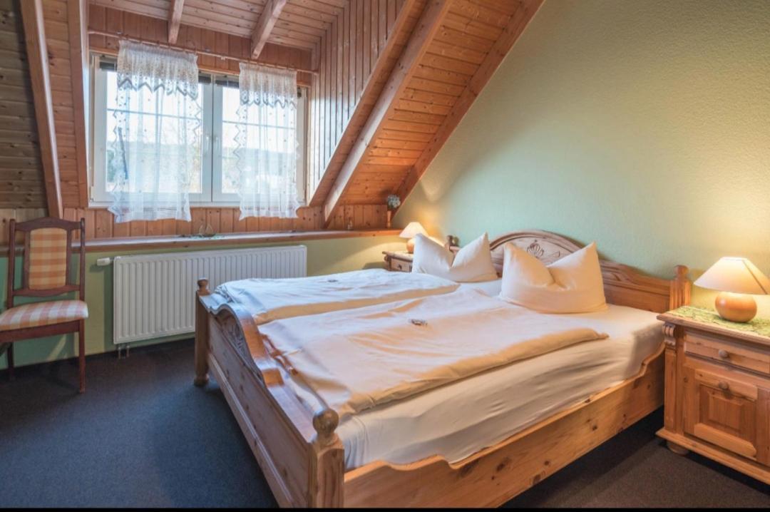 Landhotel Weingut Schulze Freyburg Kültér fotó