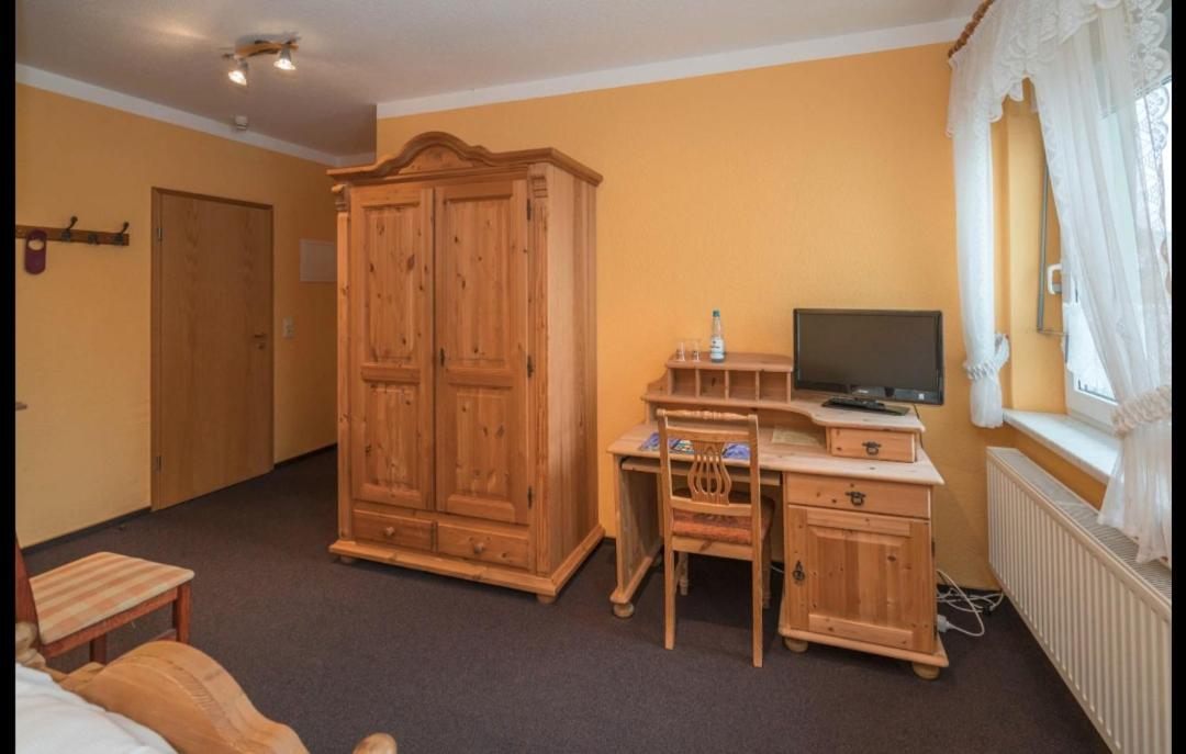 Landhotel Weingut Schulze Freyburg Kültér fotó